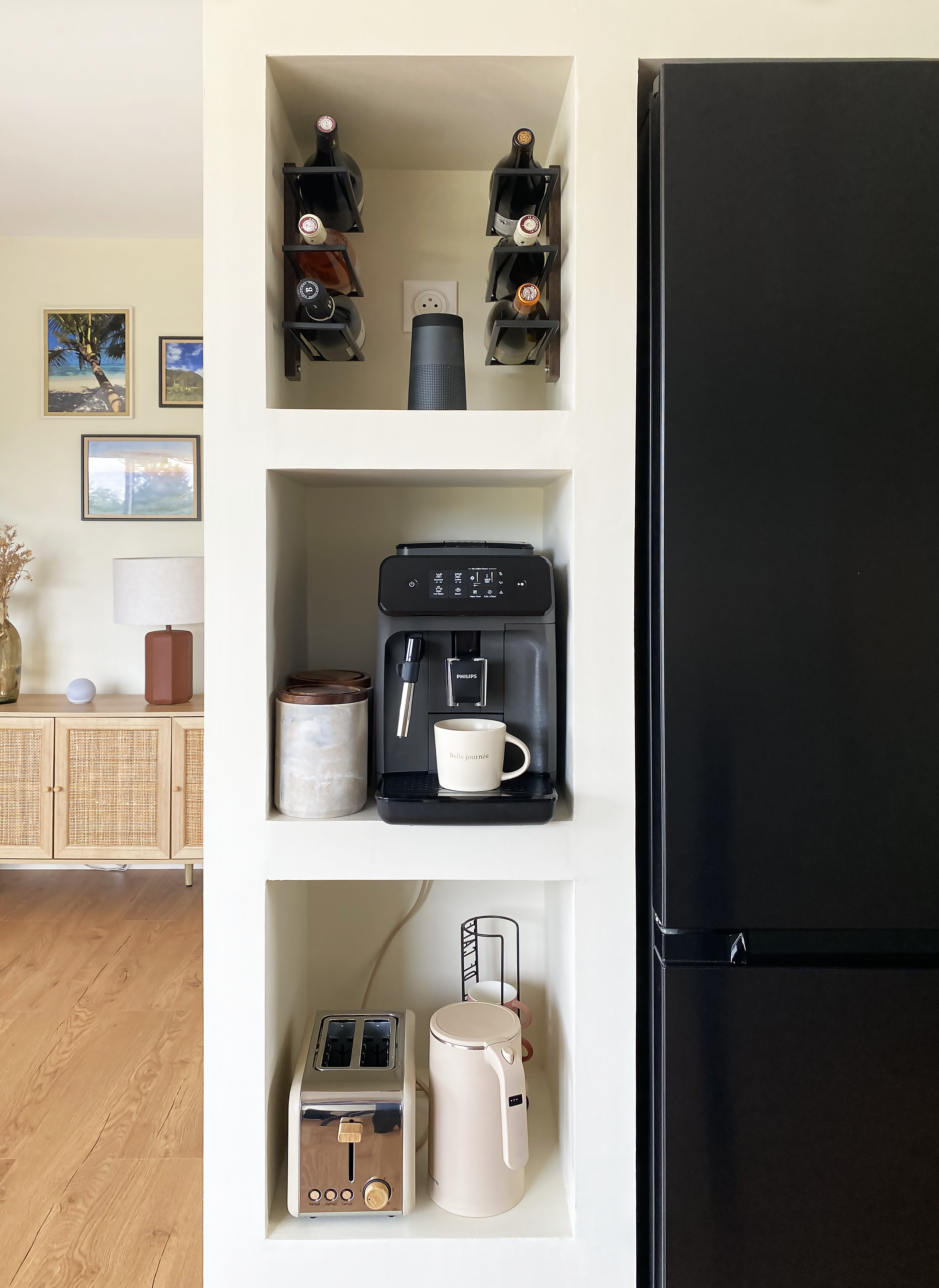 Agencement cuisine avec rangements et niches — Projet La Hutte